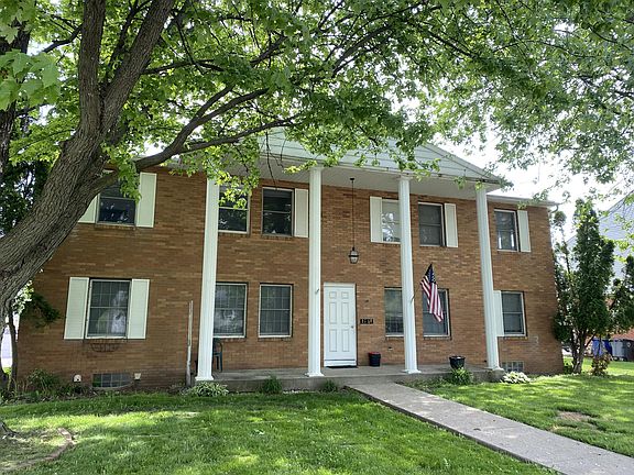 2nd image of 145 Edgewood Dr APT 2