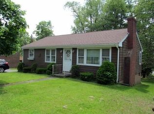 66 Commonwealth Ave, Worcester, MA 01604