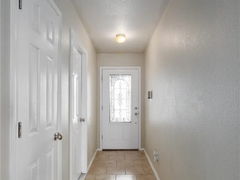 1205 Marlee Cir — Photo 29