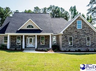 4132 W Pelican Ln, Florence, SC 29501