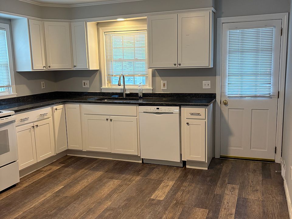 1st image of 79 Main St