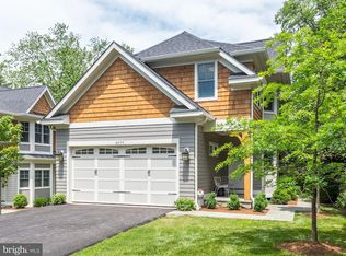 6834 Saint Albans Rd, Mclean, VA 22101