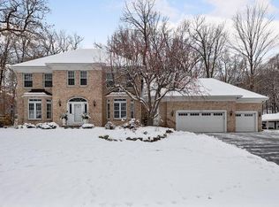 430 Trap Line Ln, Chanhassen, MN 55317