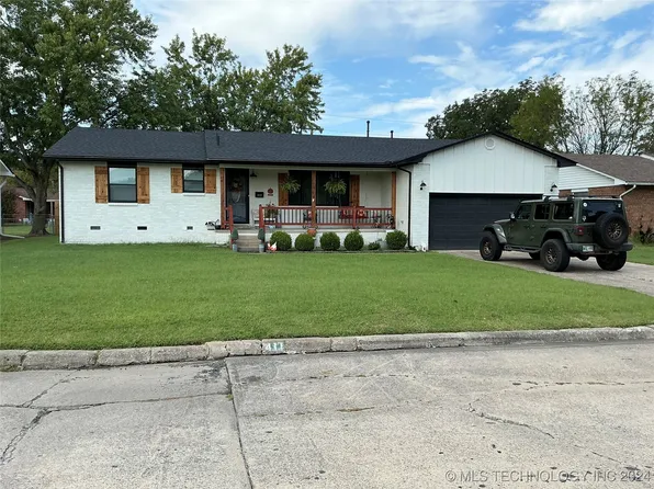 1411 S 10th St, McAlester, OK 74501
