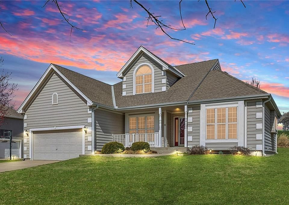 1st image of 6 Timber Creek Dr