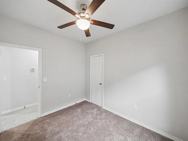 396 Westchase — Photo 12