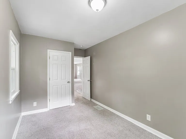 7036 Willow Ave — Photo 21