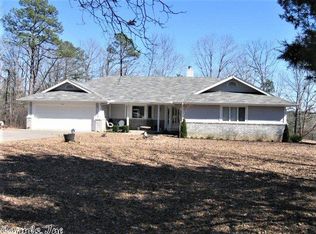 203 Crest Dr, Fairfield Bay, AR 72088