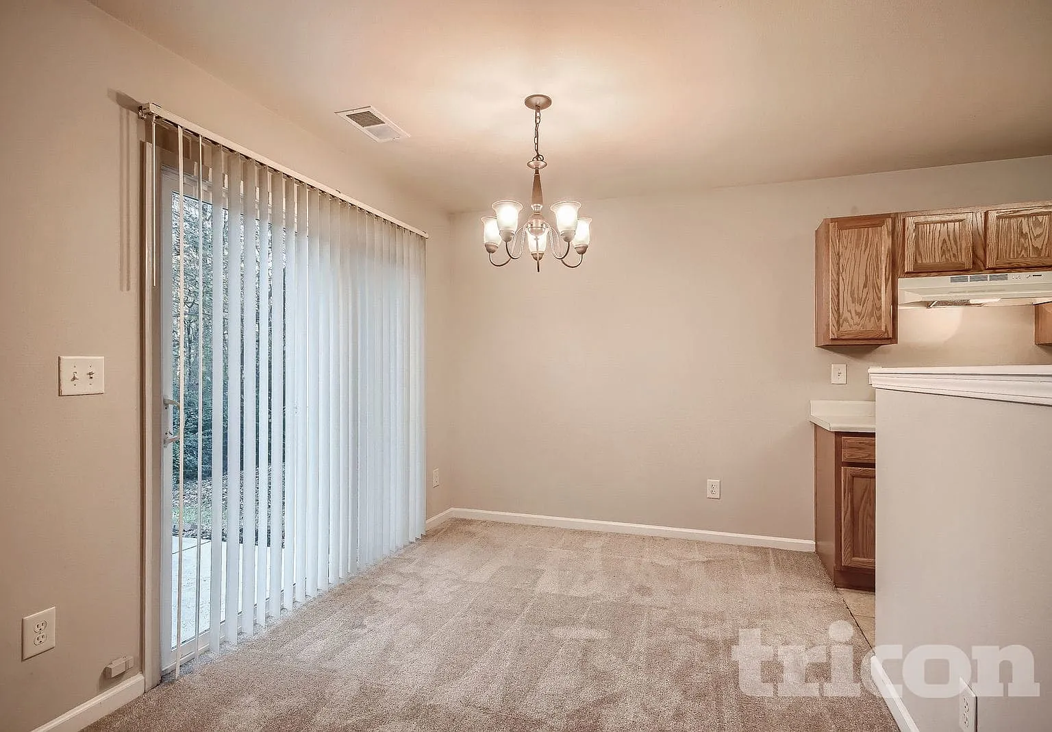 8330 Wallace Glen Drive Charlotte NC — Photo 3