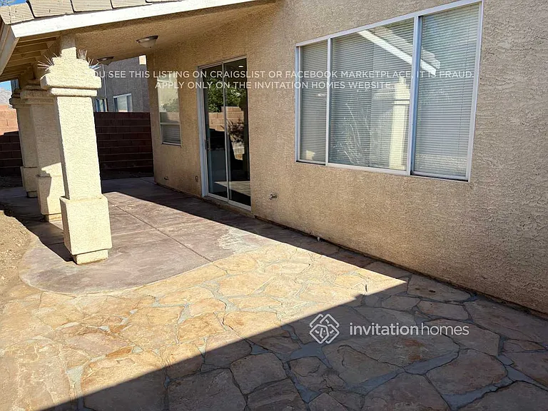 7563 Fairland Ct — Photo 15