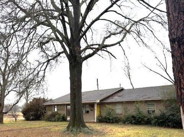 1401 N 3rd St, Mc Gehee, AR 71654