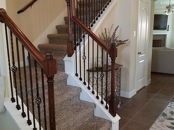 5th image of 2566 Riverway Dr