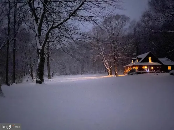 37844 Nicewarner Ln, Lovettsville, VA 20180