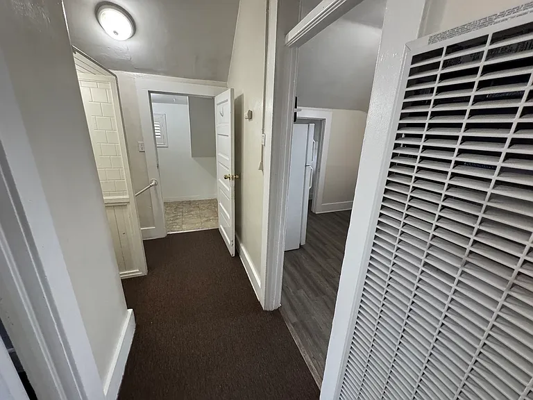 1430 W 25th St #1/2 — Photo 11