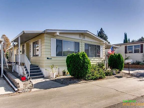 2nd image of 211 N Citrus Ave Space 112