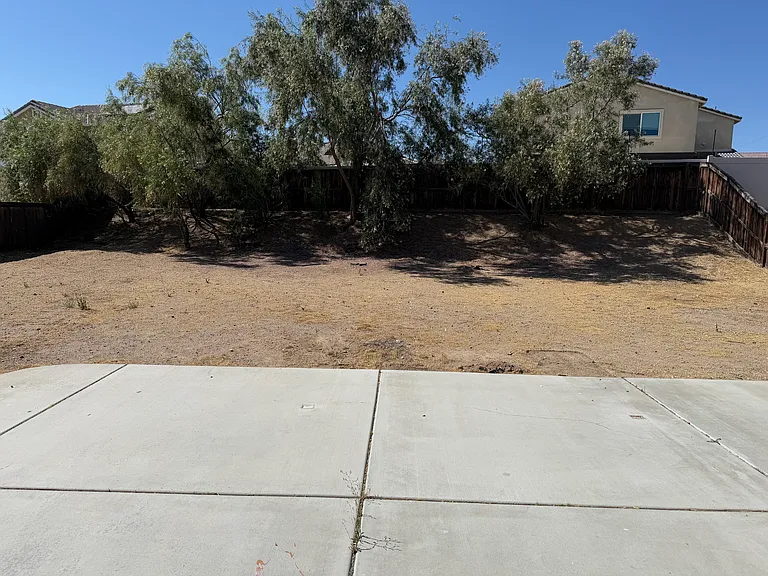 12445 Freeport Dr — Photo 11