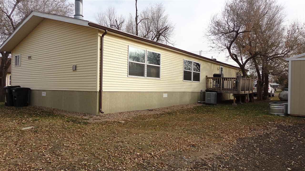 215 4th St, Newell, SD 57760 Zillow