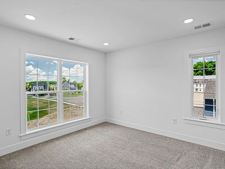509 Freeman St — Photo 8
