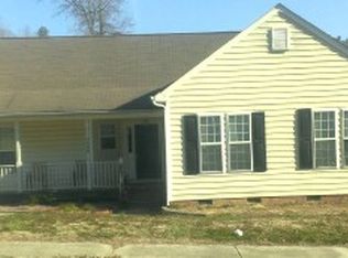 5429 Neuse View Dr, Raleigh, NC 27610