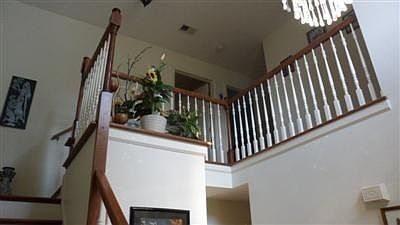 4th image of 352 Village Dr
