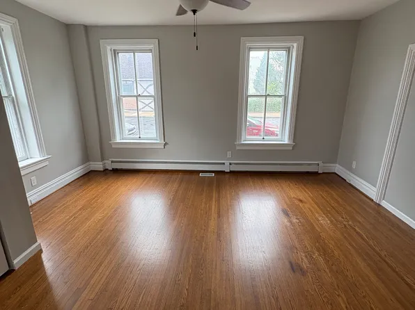 325 Market St #1, New Cumberland, PA 17070