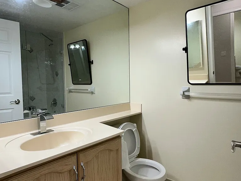80 Harrison Garden Blvd #221 — Photo 8