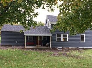 3984 Dry Bridge Rd, Alexander, NY 14005