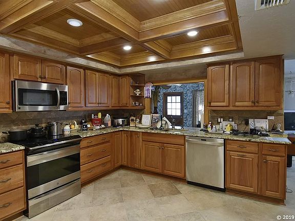 4th image of 4828 NW 143rd St