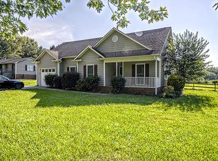 5602 Indian Brook Dr, Matthews, NC 28104