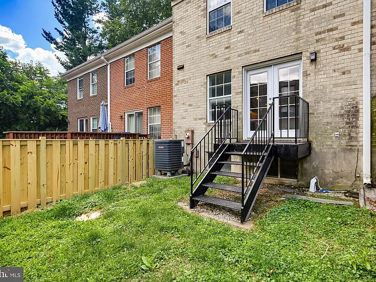 8769 Hayshed Ln #3 — Photo 28
