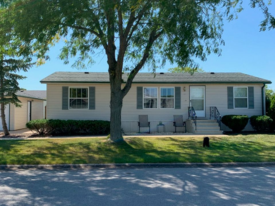 1st image of 10655 W Silver Lake Dr