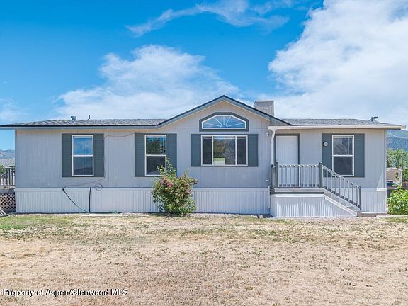 2nd image of 166 Silver Queen Cir