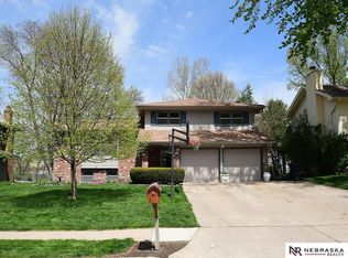 7316 Washington St, Ralston, NE 68127