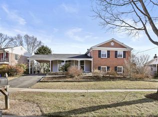 1400 Stratton Dr, Rockville, MD 20854