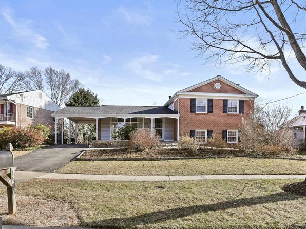 1400 Stratton Dr
