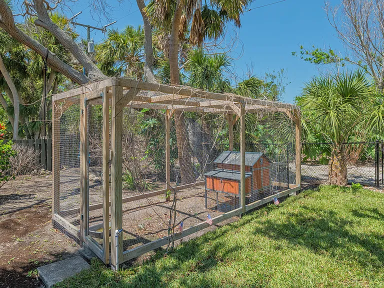 5401 Shadow Lawn Dr — Photo 25