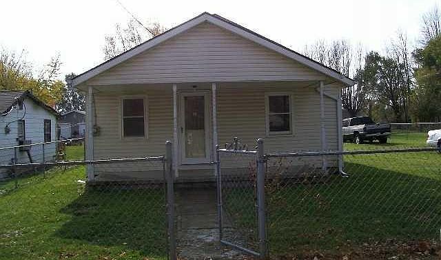1st image of 2811 E C Ave
