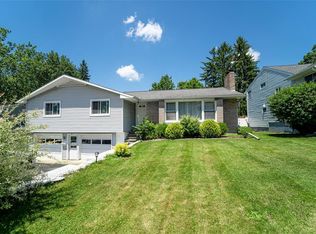 3611 Beatrice Ln, Endwell, NY 13760