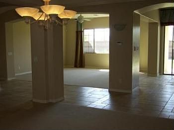 5th image of 3117 E Packard Dr
