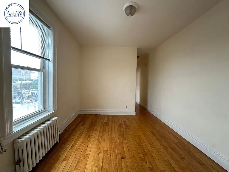 14-55 Broadway #4A — Photo 6