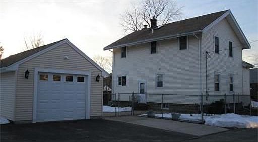 4th image of 29 Elmwood Ave