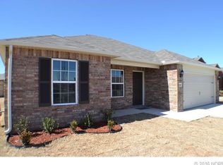 1000 Gunner Loop, Sapulpa, OK 74066