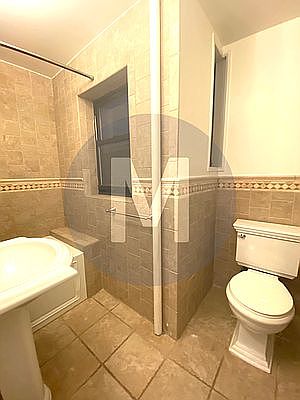 5th image of 1142 1st Ave #2
