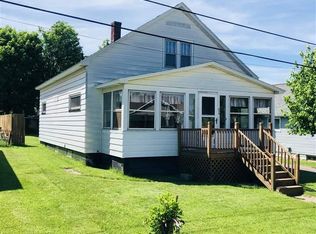 454 Division St, Negaunee, MI 49866
