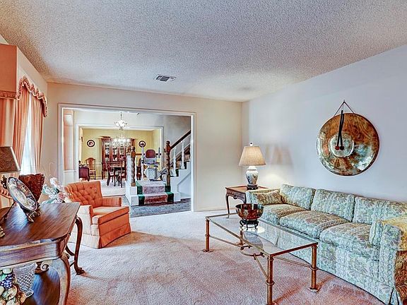 5th image of 1502 Tucumcari Dr