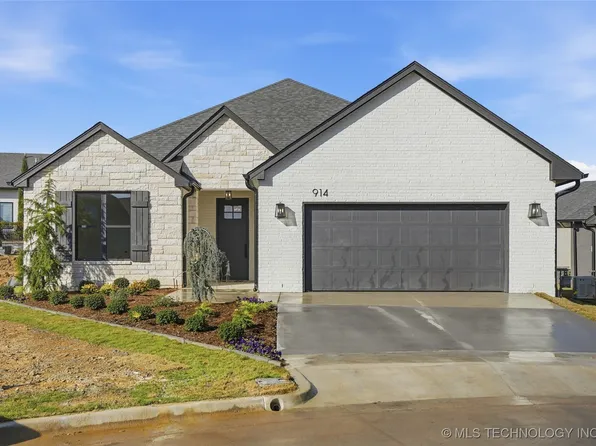 914 W 85th St, Tulsa, OK 74132