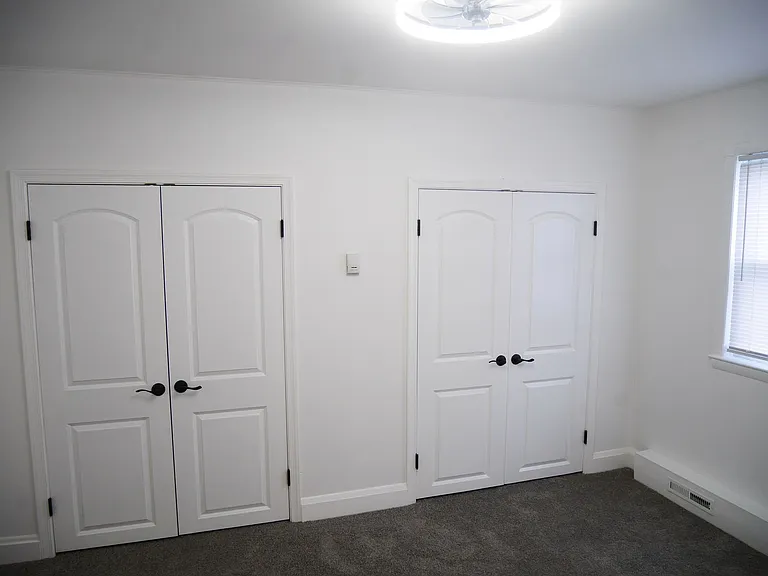 1130SMA — Photo 12