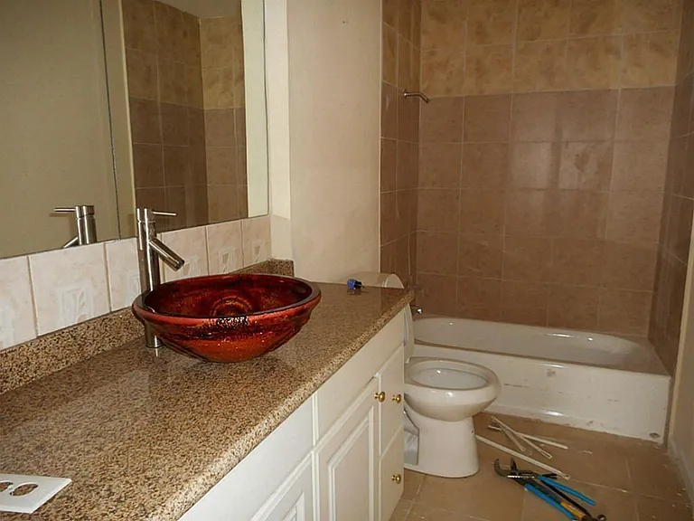 11226 Concho St — Photo 10