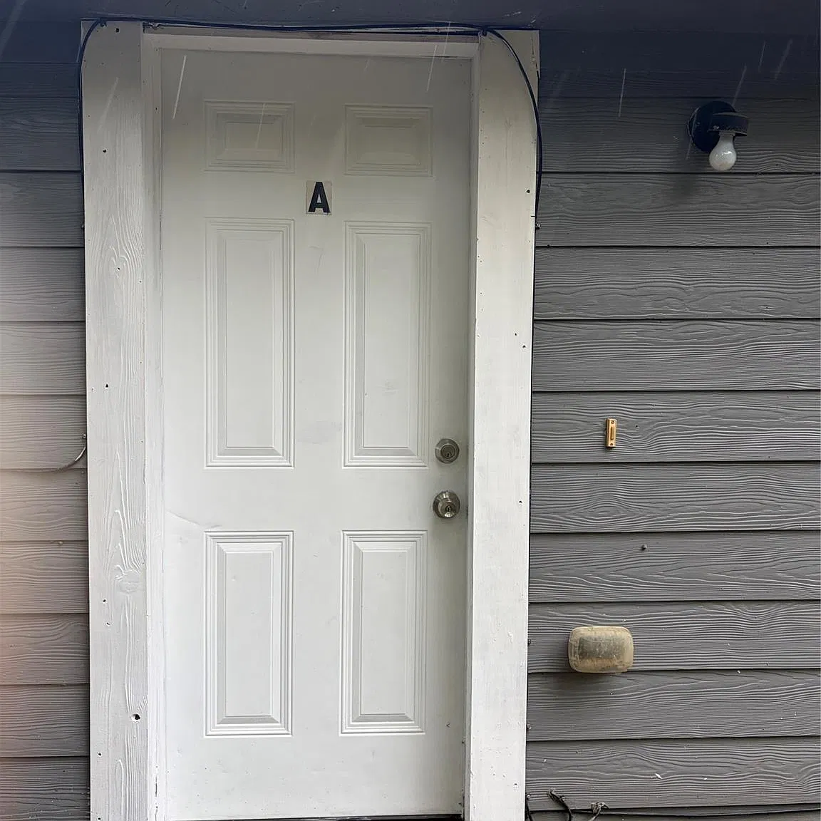 2 bed, 1.0 bath, 815 sqft, $970 — Photo 3