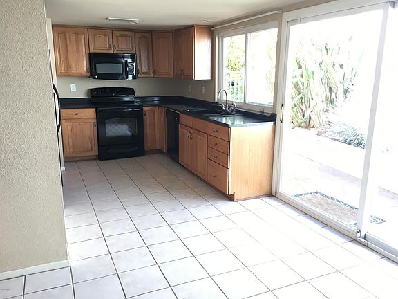 3rd image of 2538 N 87th Ter